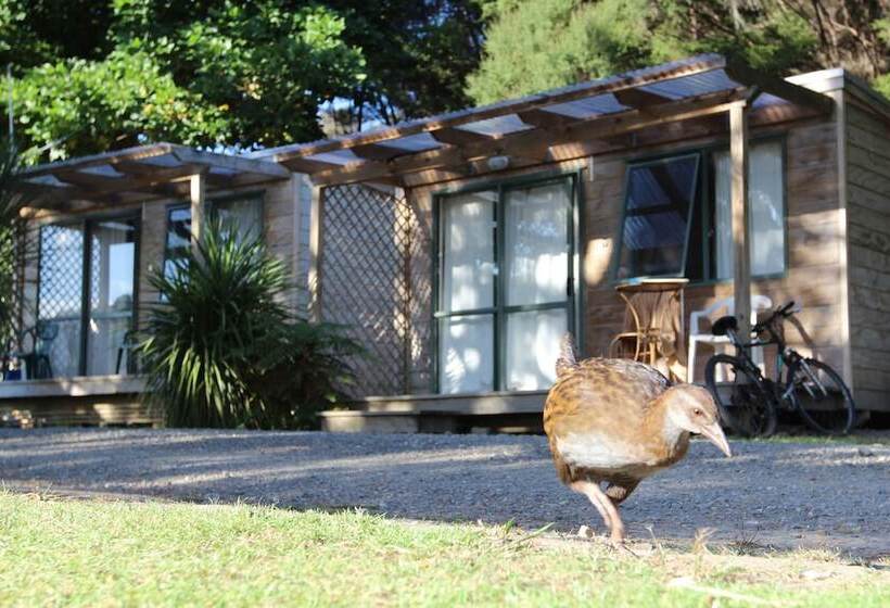 בית מלון כפרי Russell   Orongo Bay Holiday Park