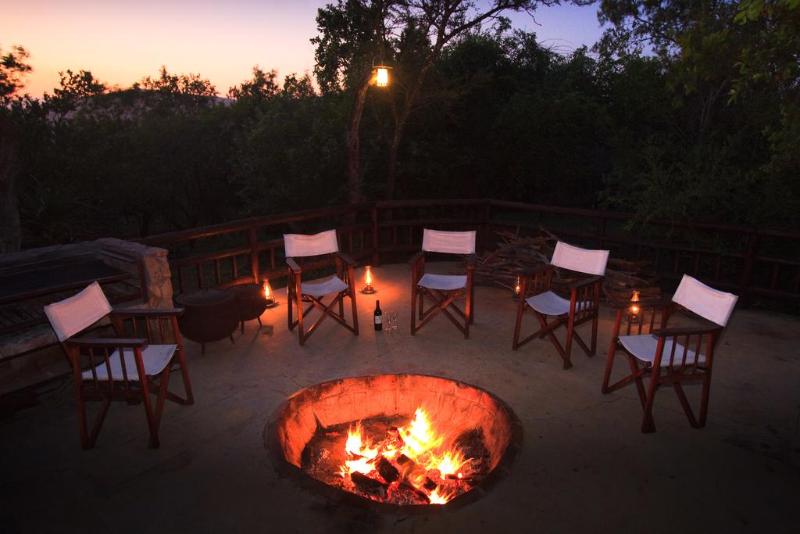 בית מלון כפרי Shayamoya Tiger Fishing And Game Lodge