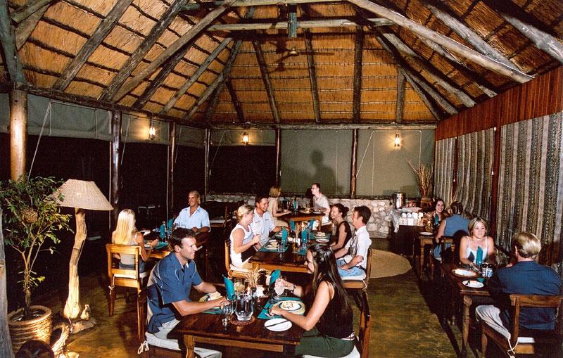 בית מלון כפרי Shayamoya Tiger Fishing And Game Lodge