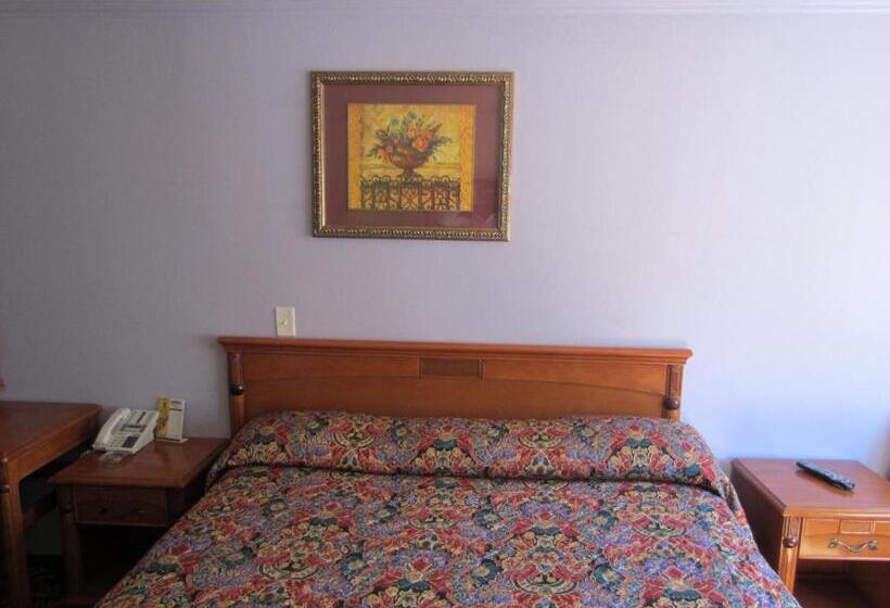 فندق Starlight Inn Canoga Park