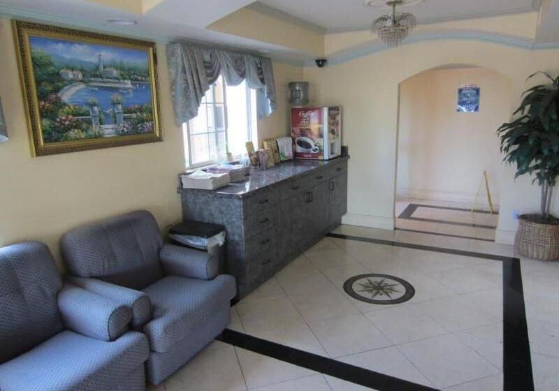 فندق Starlight Inn Canoga Park