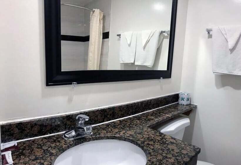 فندق Starlight Inn Canoga Park