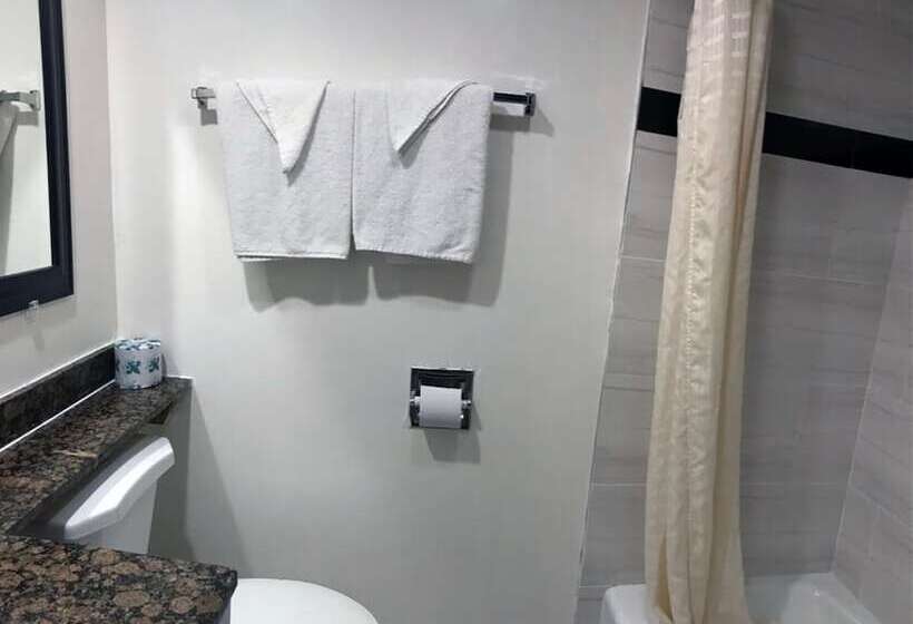 فندق Starlight Inn Canoga Park