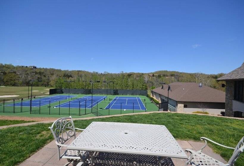 فندق Stonebridge Resort