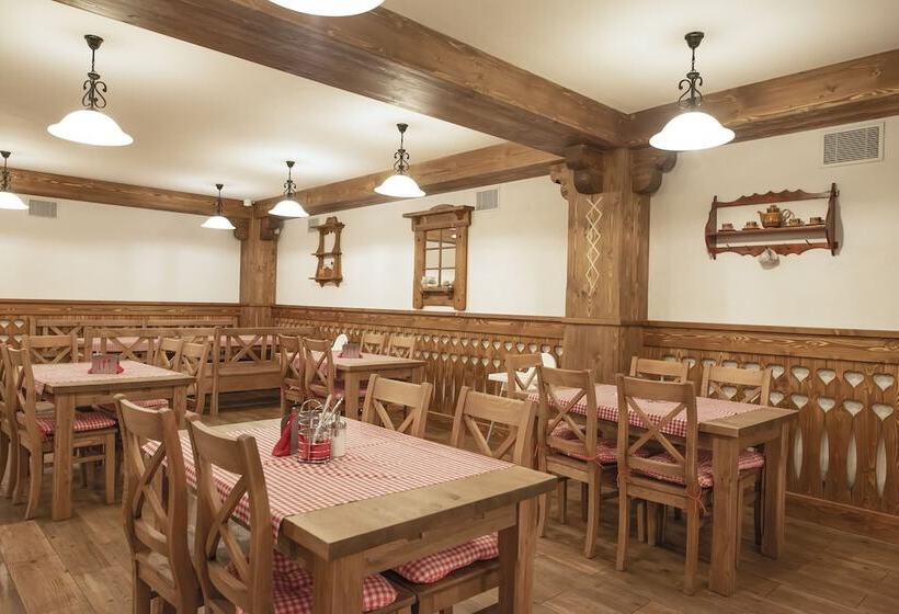 هتل Tatragolf Mountain Resort