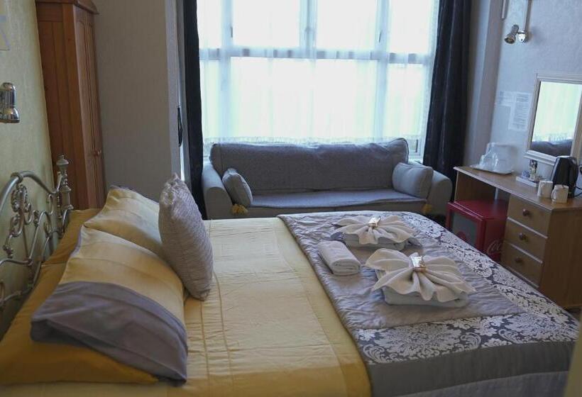 فندق The Eastleigh