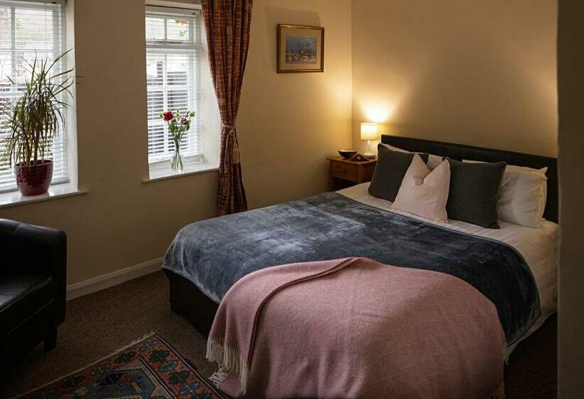 فندق The Royal Oak Exmoor