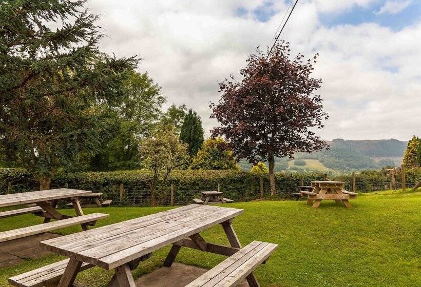 호텔 The Royal Oak Inn