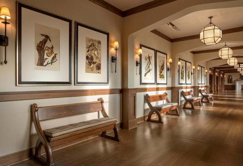 فندق The Sewanee Inn