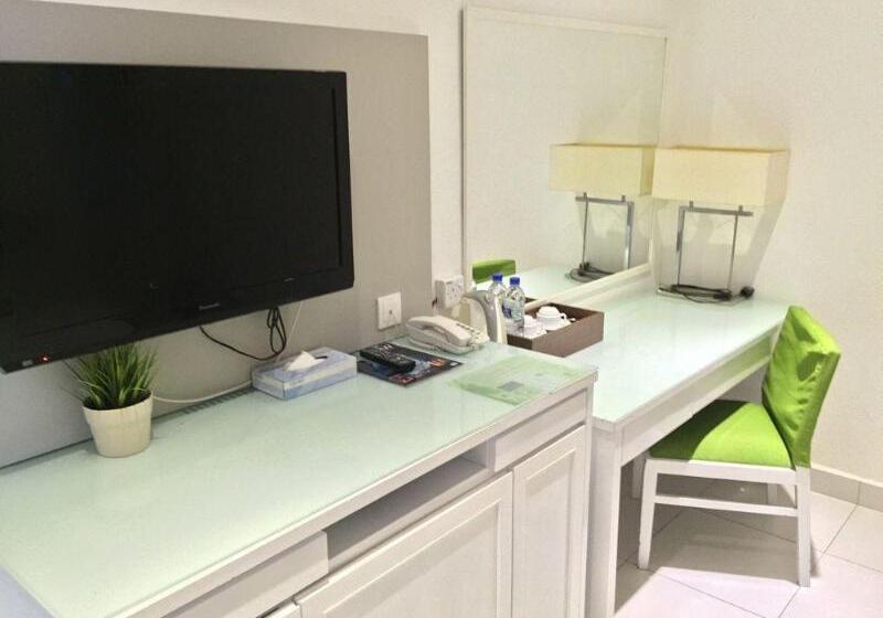 Отель The Villa Langkawi