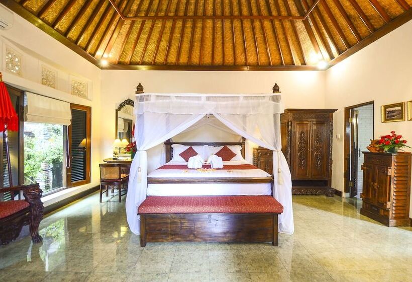 Tirta Ayu Hotel & Restaurant