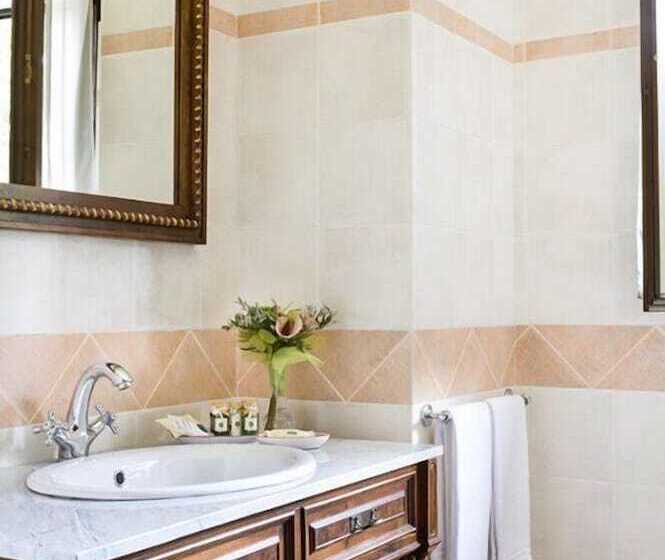 ホテル Torre Palombara   Dimora Storica