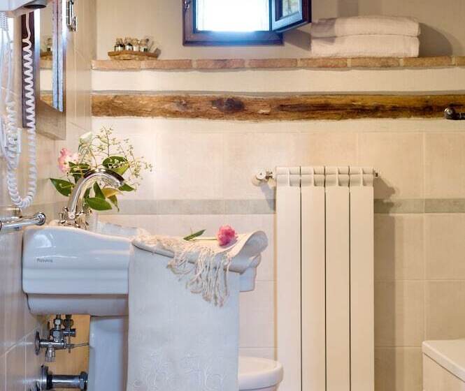 ホテル Torre Palombara   Dimora Storica