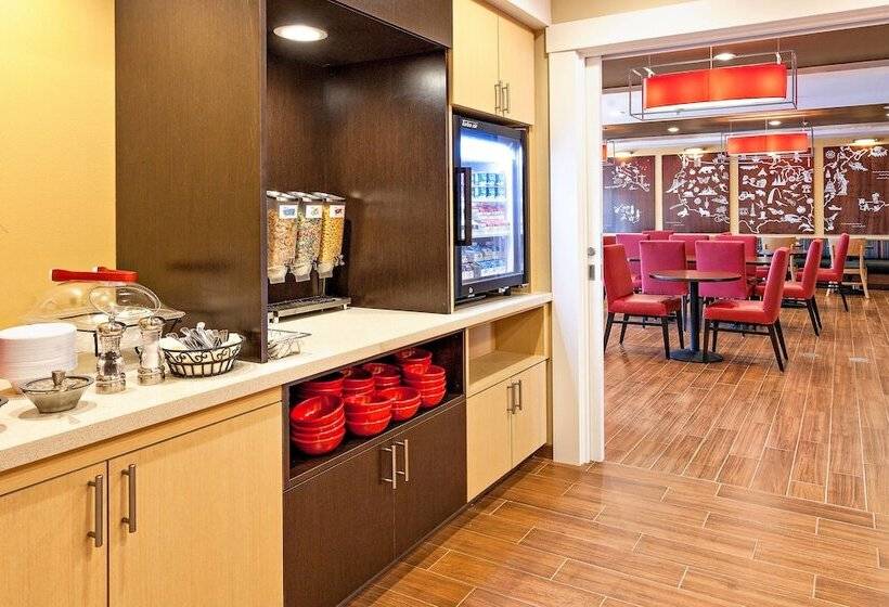 فندق Towneplace Suites By Marriott Wareham Buzzards Bay