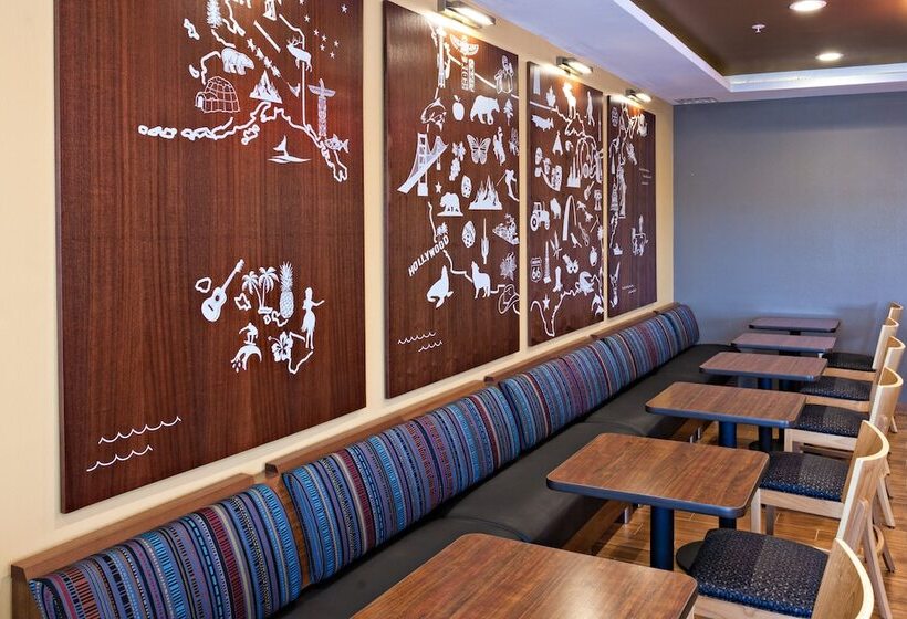 فندق Towneplace Suites By Marriott Wareham Buzzards Bay