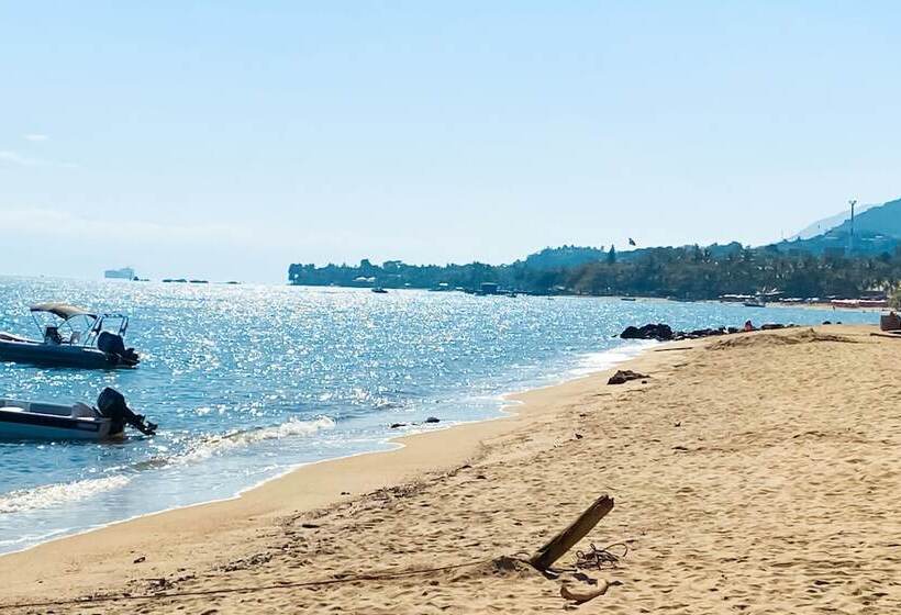 Отель Pousada Aporan Ilhabela