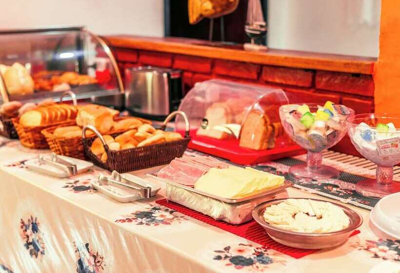 호텔 Pousada Aporan Ilhabela