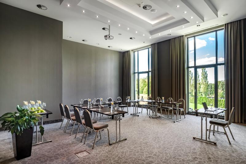 Отель Warszawianka