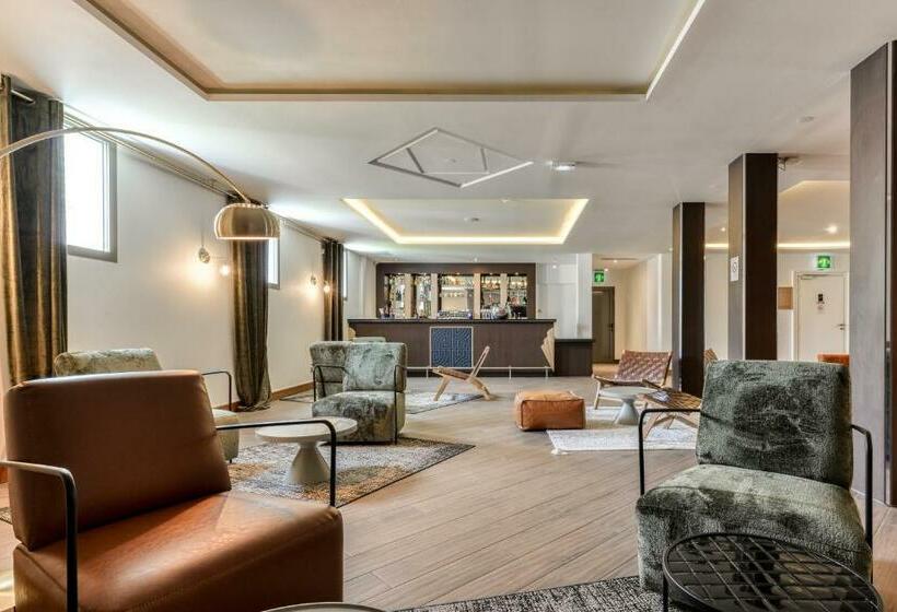 Zenitude Hotel La Valadiere, Ascend Hotel Collection