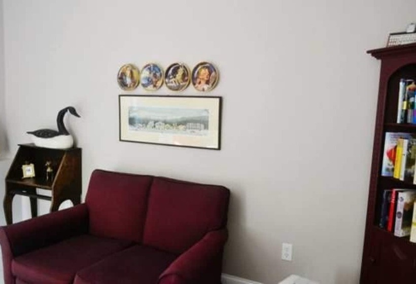 Josephine S Bed & Breakfast