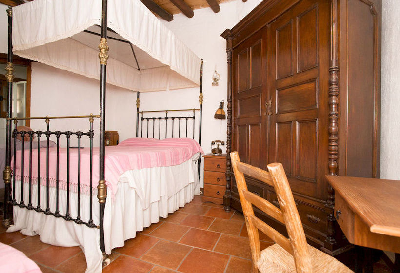 Linos Inn