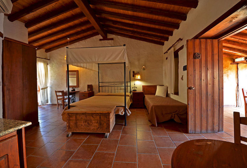 Linos Inn