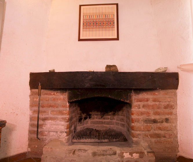 Linos Inn