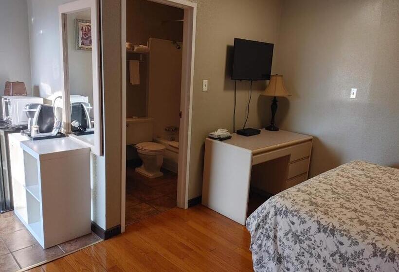 Magnuson Hotel Creston