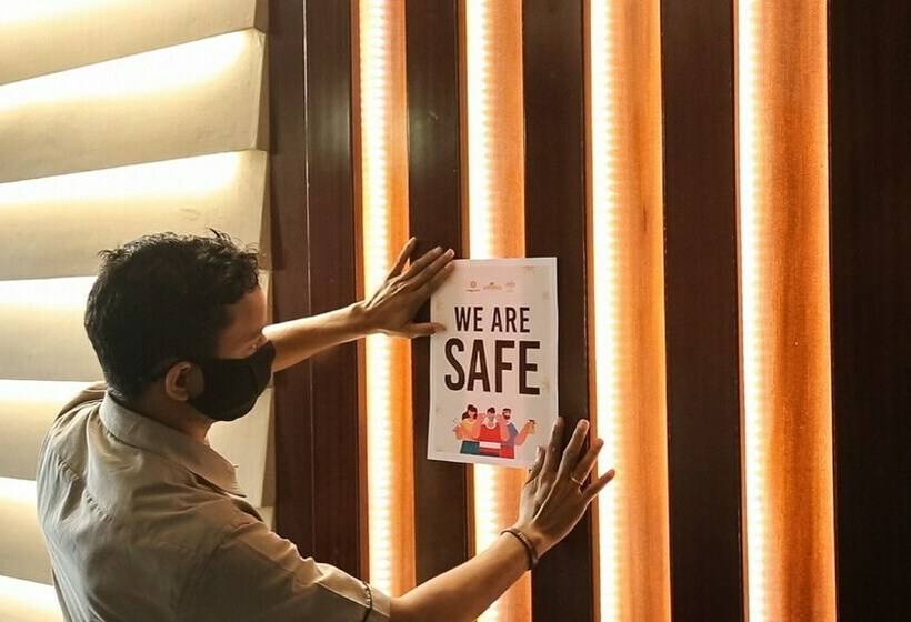 Pride Biznotel Alkapuri