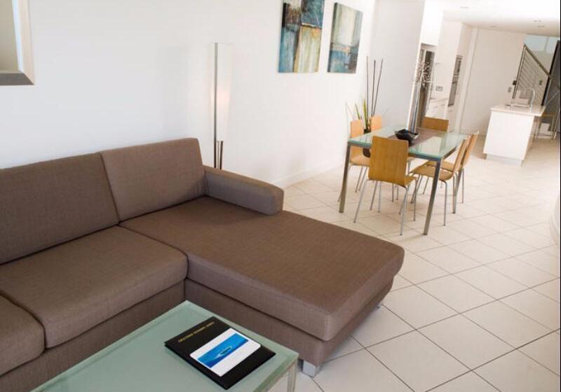 Manta Bargara Resort