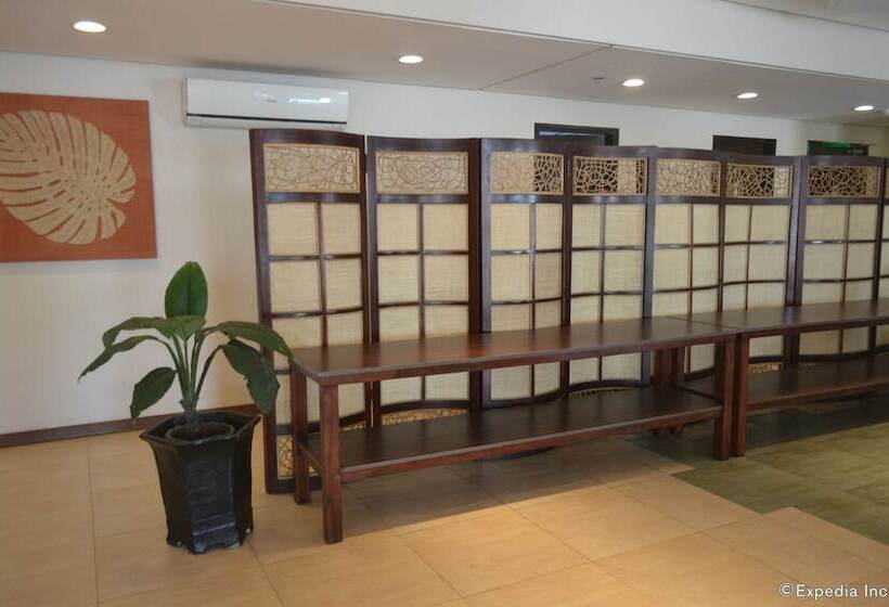 Microtel By Wyndham General Santos