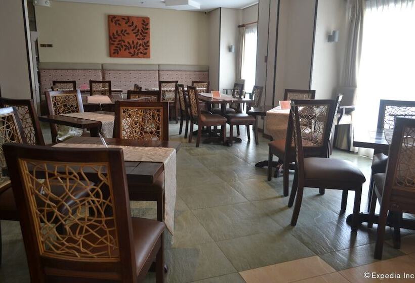 Microtel By Wyndham General Santos