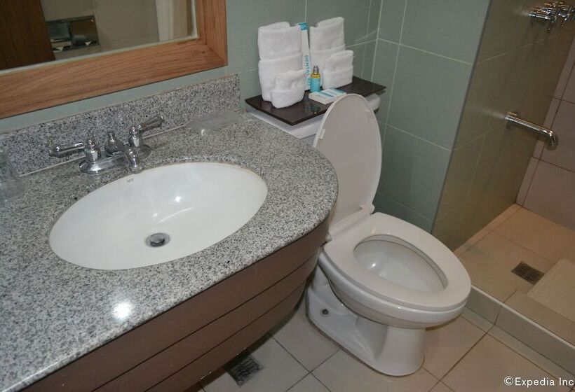 Microtel By Wyndham General Santos