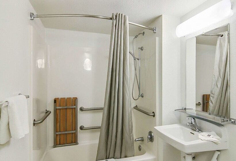 Motel 6 Buellton, Ca   Solvang Area