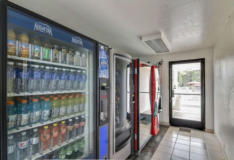 Motel 6 Buellton, Ca   Solvang Area