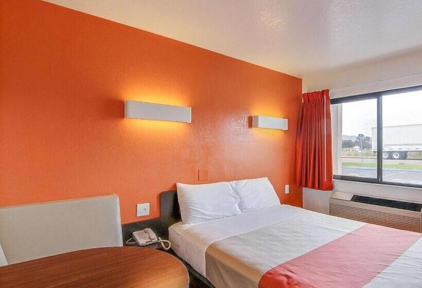 Motel 6 Buellton, Ca   Solvang Area