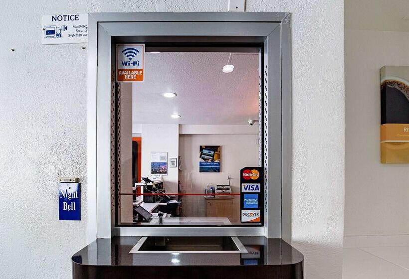 Motel 6 Palatine, Il   Chicago Northwest