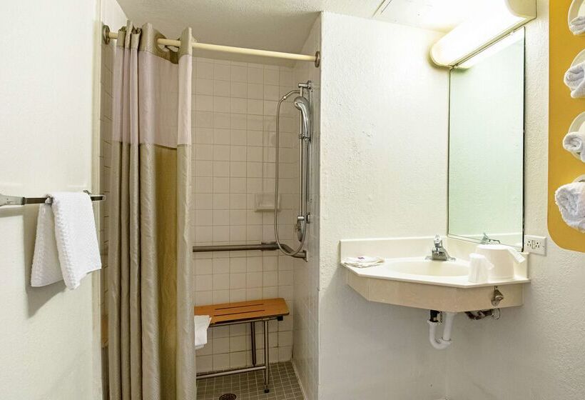 Motel 6 Palatine, Il   Chicago Northwest