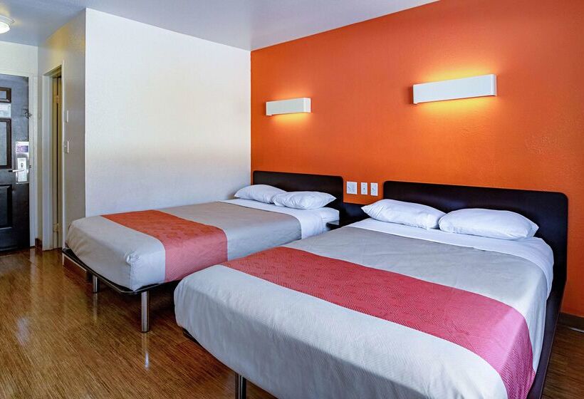 Motel 6 Palatine, Il   Chicago Northwest