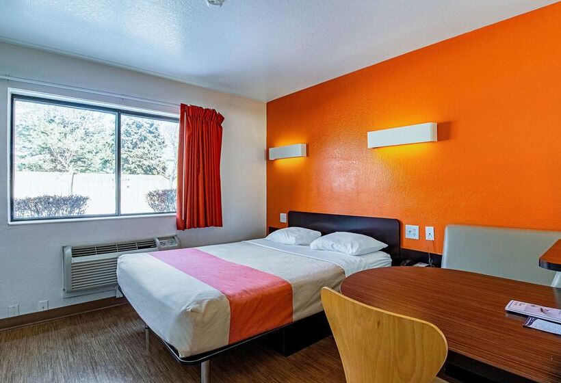 Motel 6 Palatine, Il   Chicago Northwest