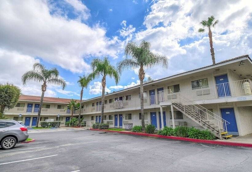 Motel 6 Chino, Ca   Los Angeles Area