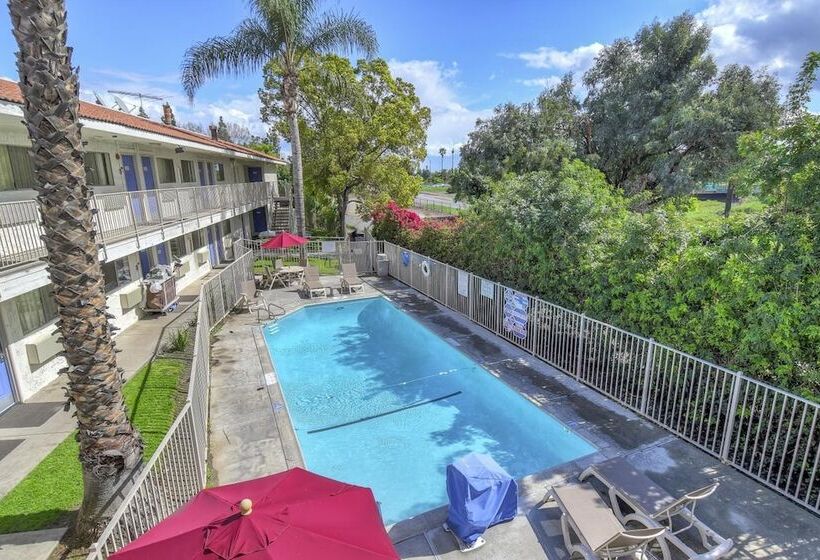 Motel 6 Chino, Ca   Los Angeles Area