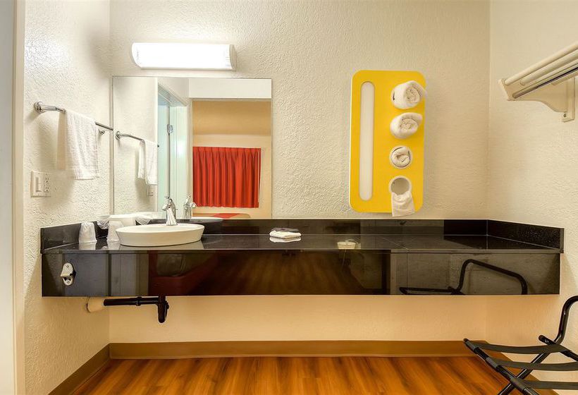 Motel 6 Los Angeles  Norwalk