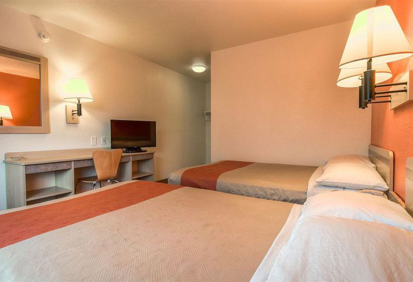 Motel 6 Los Angeles  Whittier