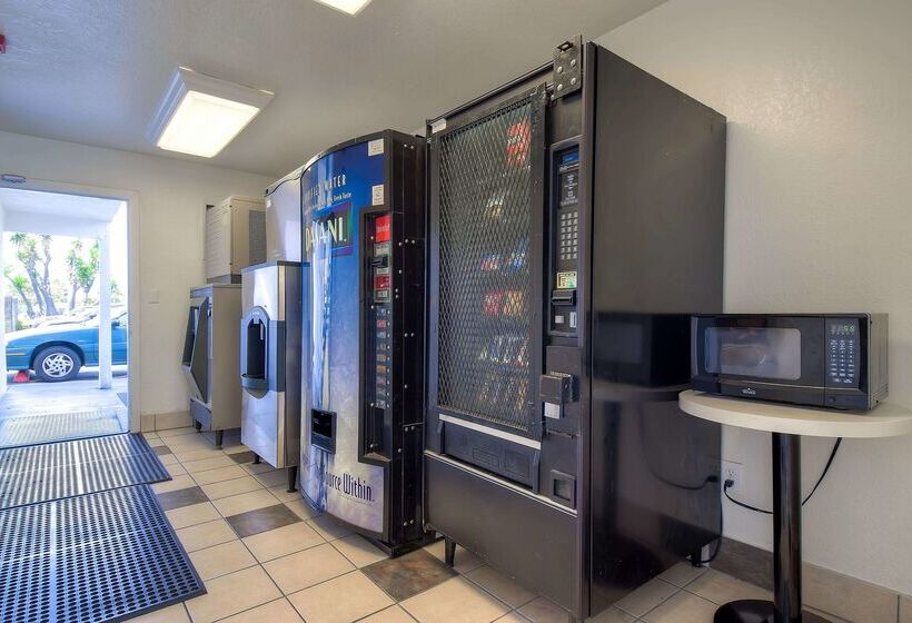 Motel 6 Westminster, Ca   South   Long Beach Area