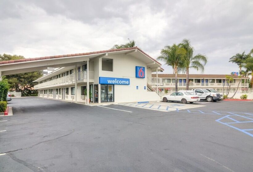 Motel 6 Camarillo, Ca