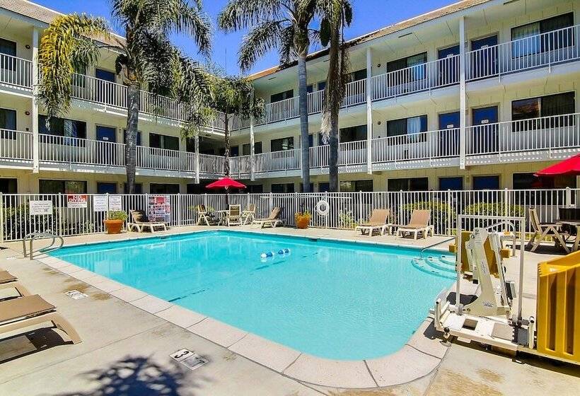 Motel 6carpinteria, Ca  Santa Barbara  North