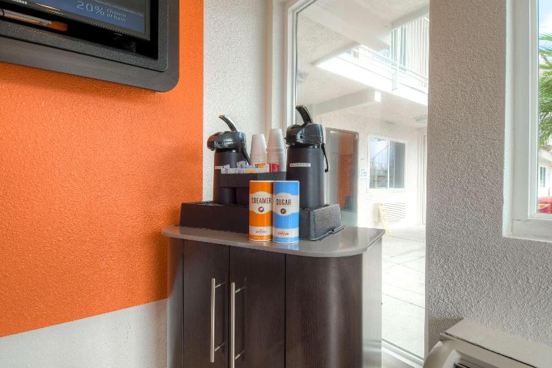 Motel 6 costa Mesa, Ca