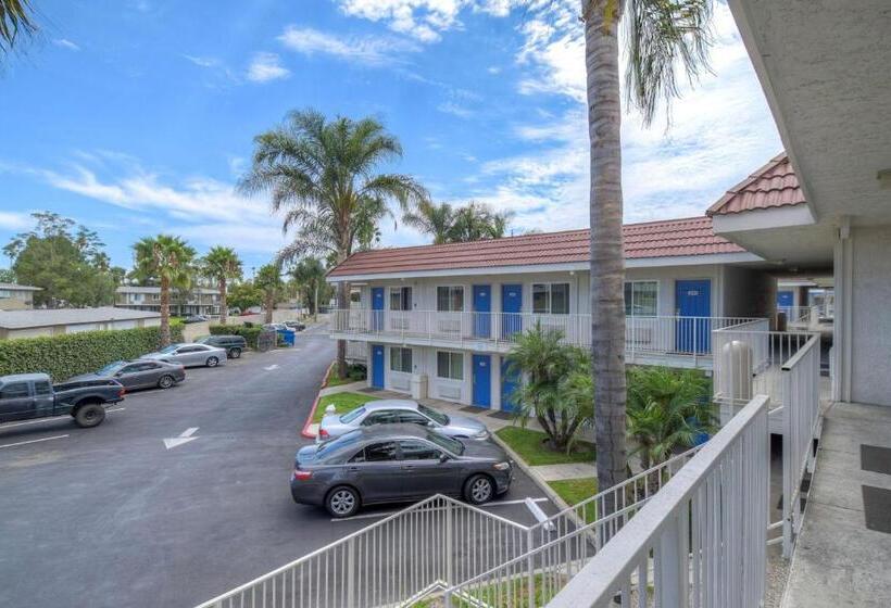 Motel 6 costa Mesa, Ca