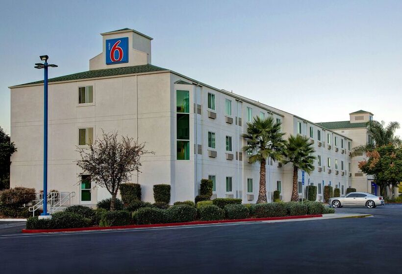 Motel 6 gilroy, Ca